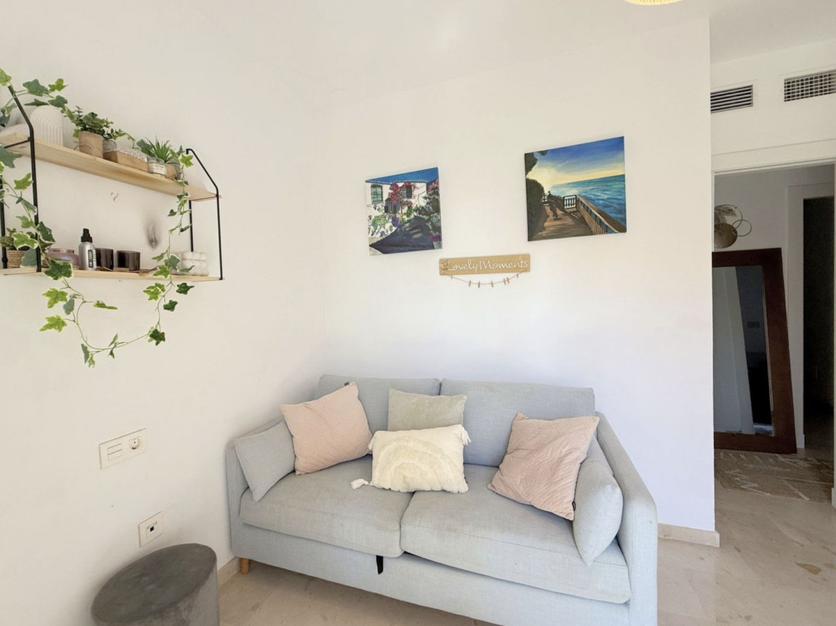 3 Bedroom Townhouse in Estepona - Фото 12