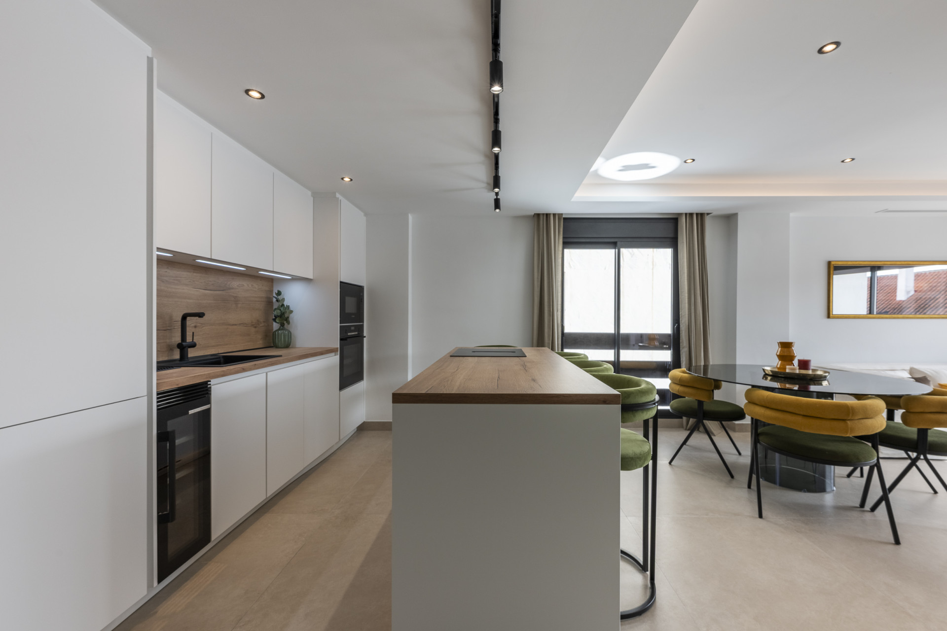 3 Bedroom Apartment in Marbella - Photo 8
