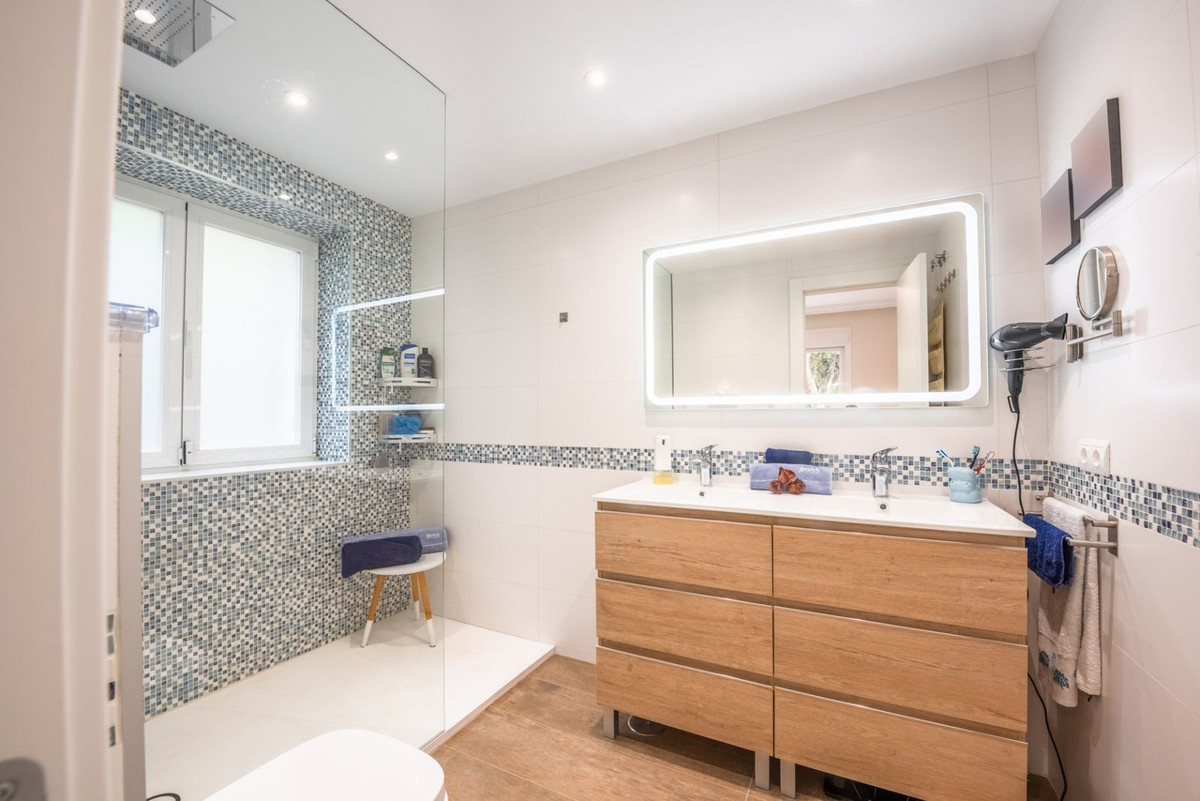 3 Bedroom Apartment in Benahavís - Фото 9