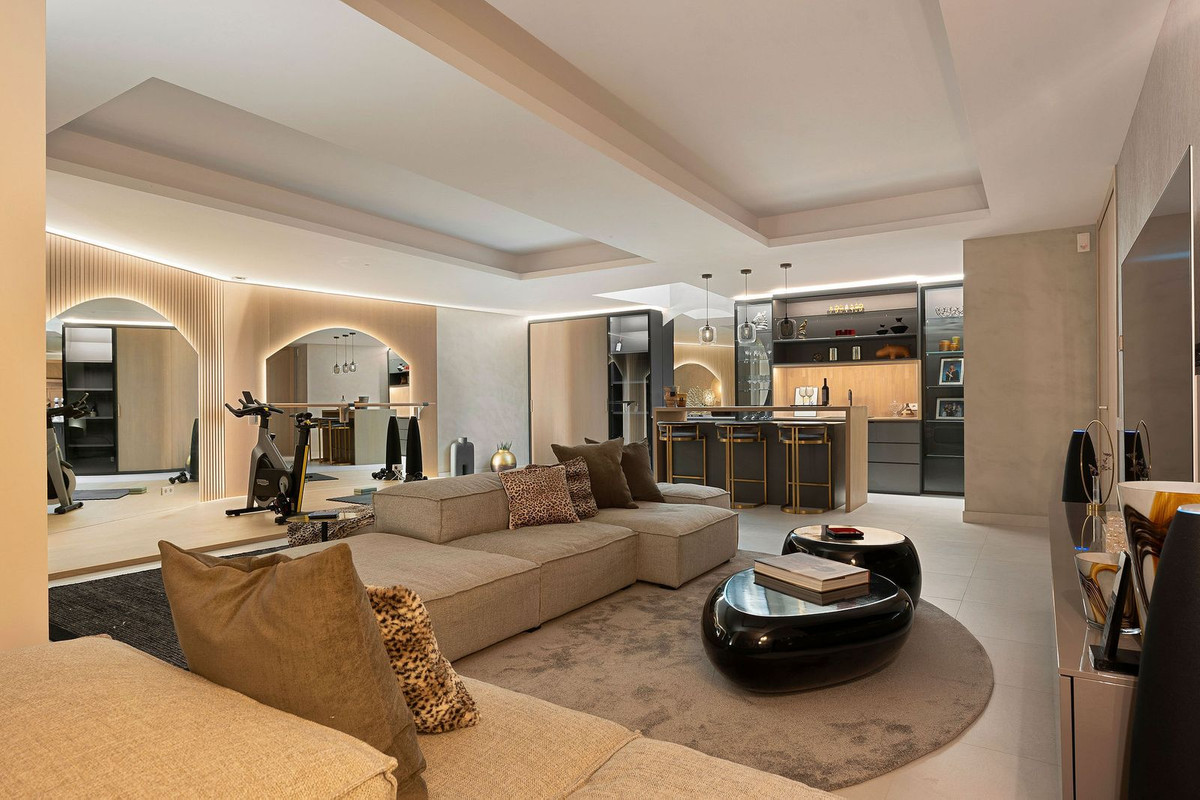 4 Bedroom Villa in Marbella - Foto 20
