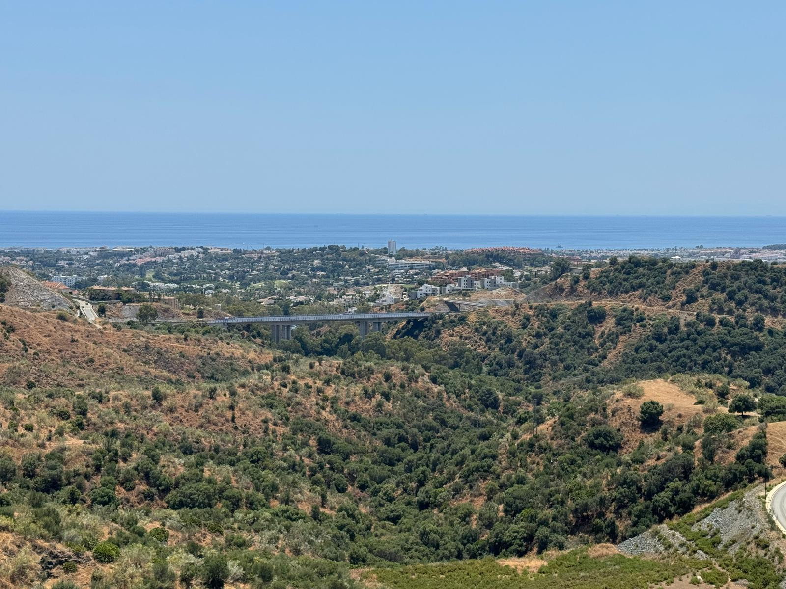 1,587 m² Plot in Benahavís - Photo 16