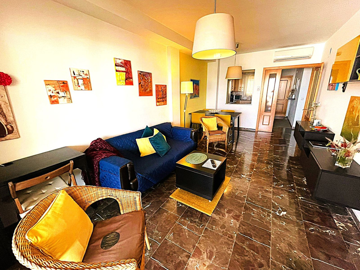 2 Bedroom Apartment in Fuengirola - Foto 8