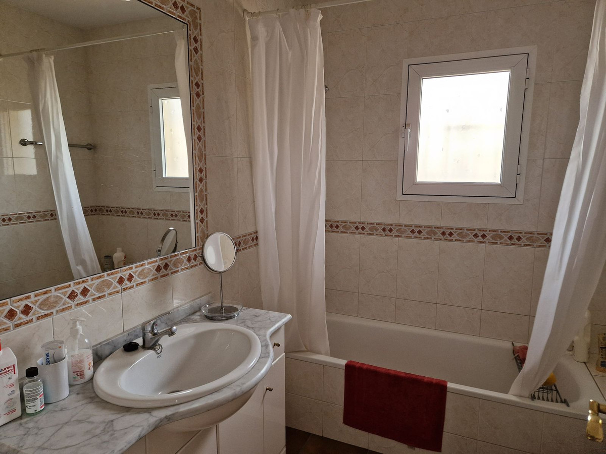 8 Bedroom Villa in Benalmádena - Foto 10