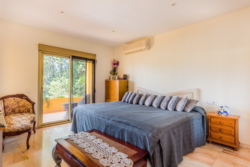 9 Bedroom Villa in Marbella - Photo 9