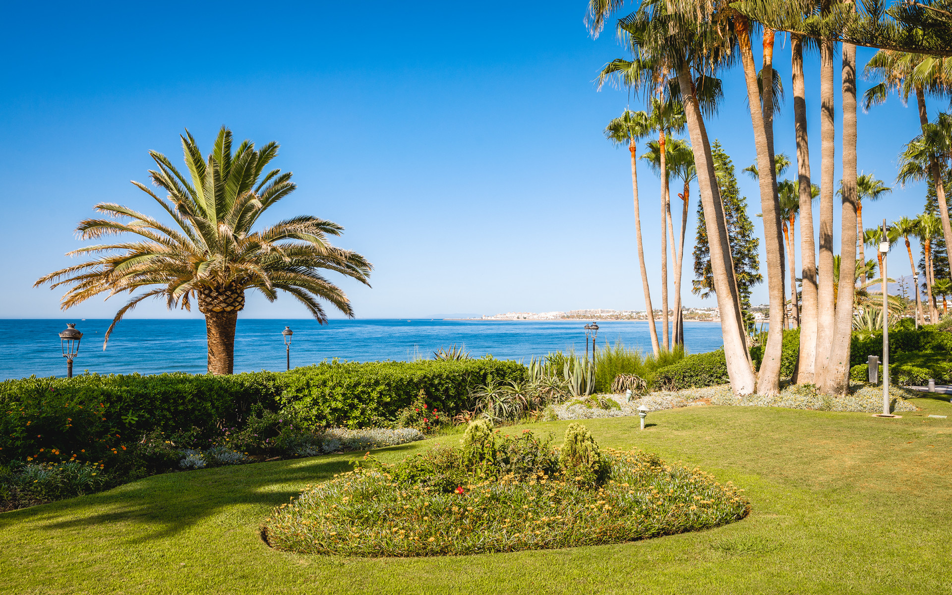 3 Bedroom Apartment in Marbella - Photo 11