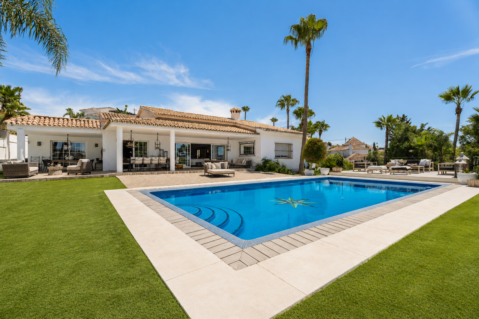 6 Bedroom Villa in Marbella - Foto 2