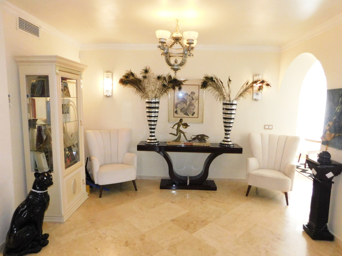 3 Bedroom Penthouse in San Pedro de Alcántara - Photo 15