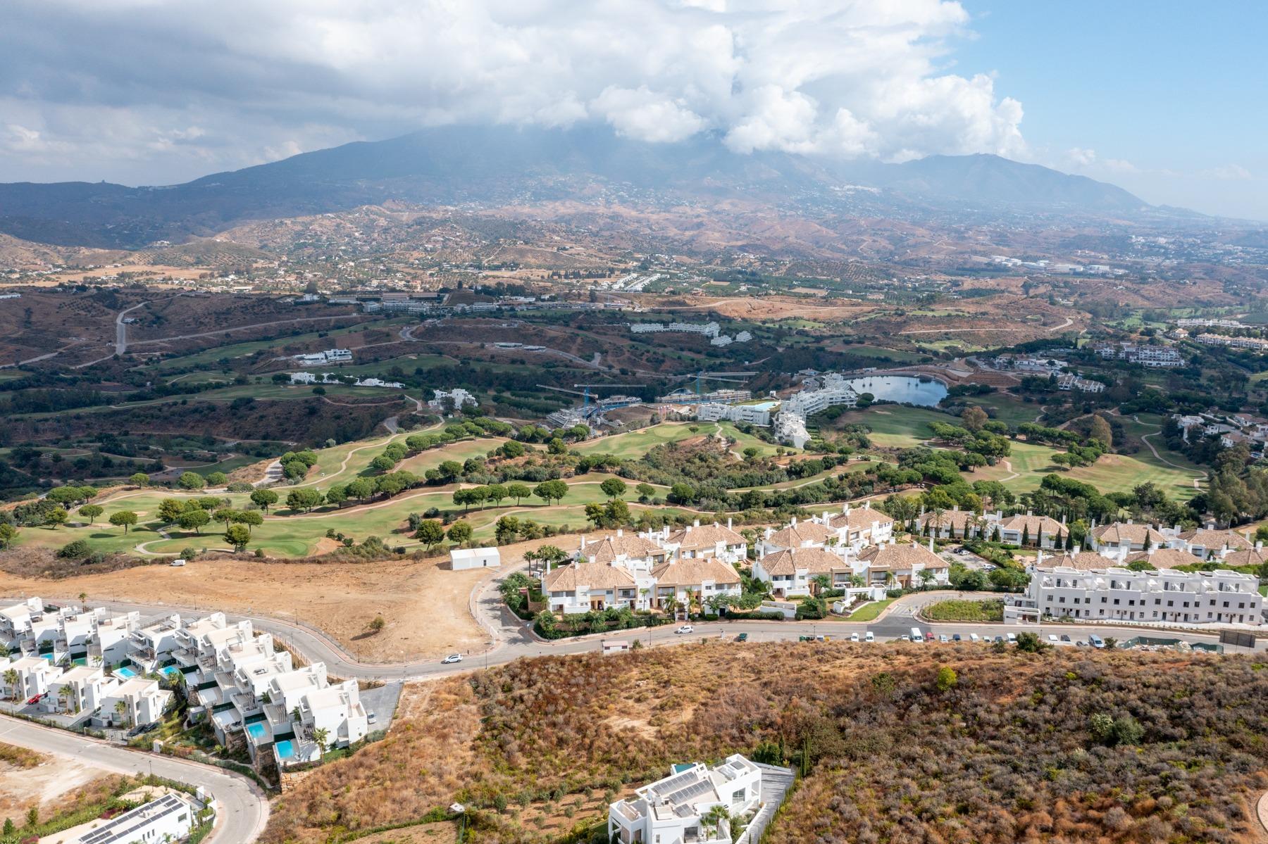 3,984 m² Plot in Mijas - Photo 19