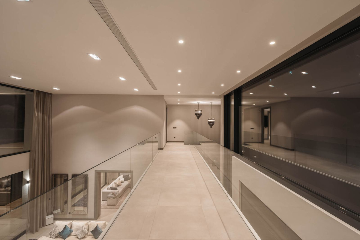5 Bedroom Villa in Benahavís - Foto 47