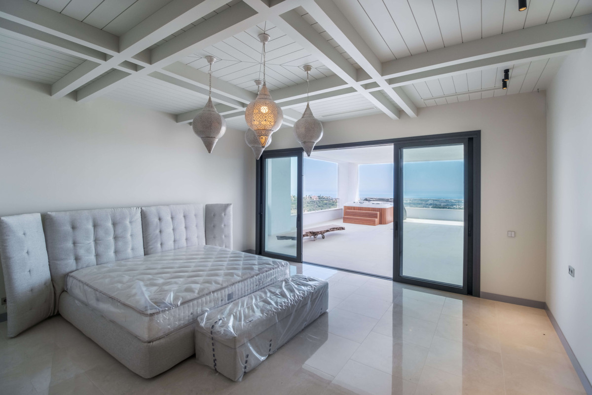 12 Bedroom Villa in Benahavís - Foto 24