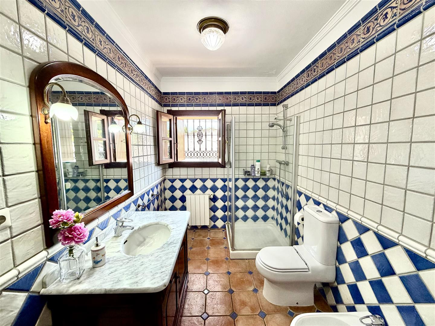 3 Bedroom Villa in Marbella - Photo 18