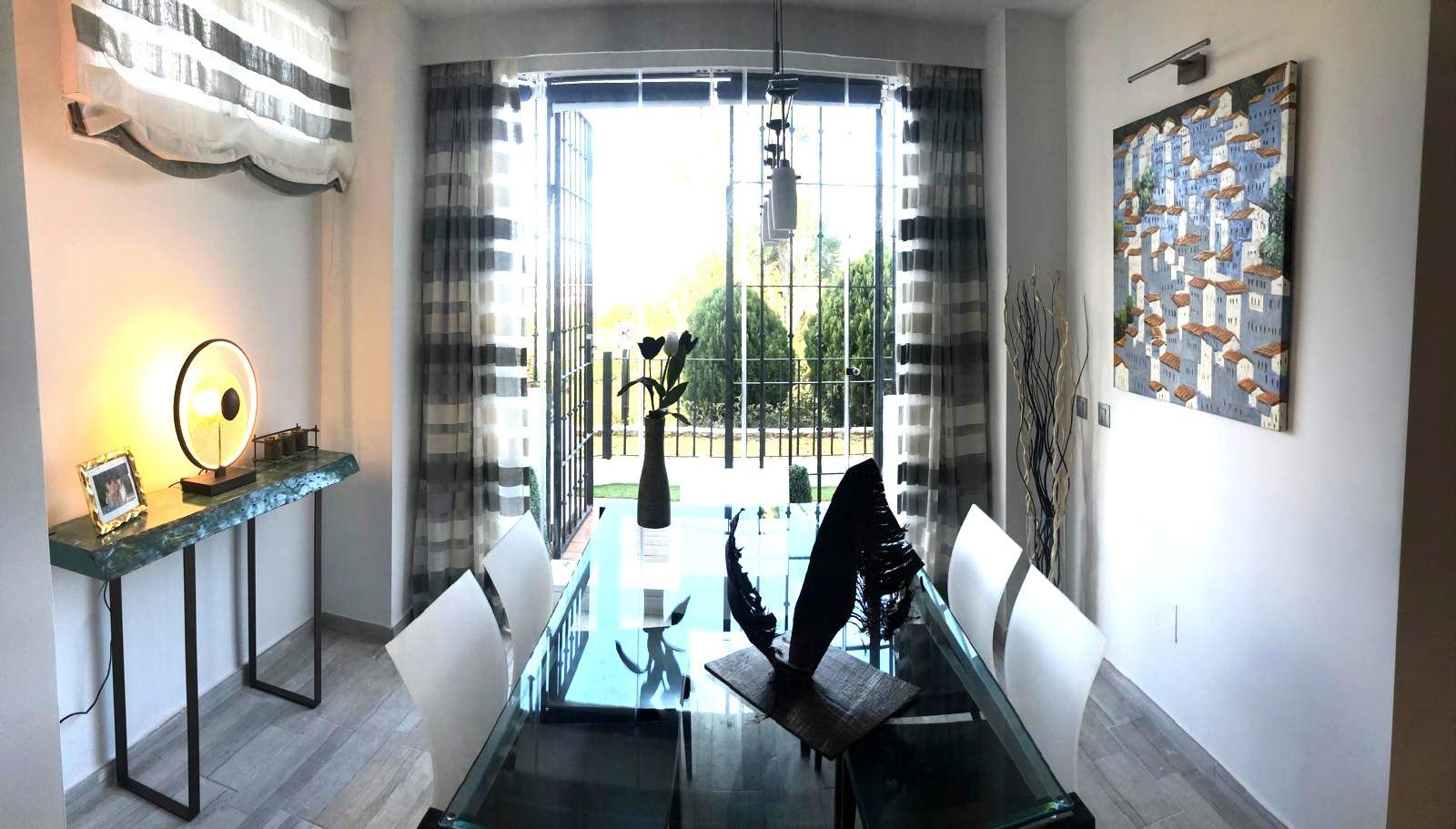 2 Bedroom Apartment in Marbella - Photo 8
