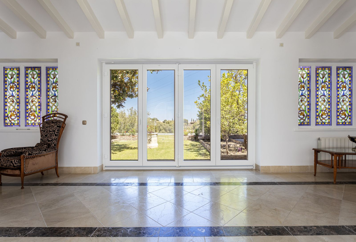 5 Bedroom Villa in Benahavís - Foto 6