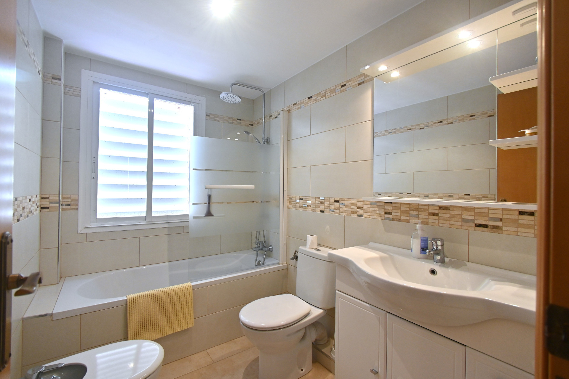 Apartamento com 3 quartos com vista mar em Baleares, Espanha – Foto 16