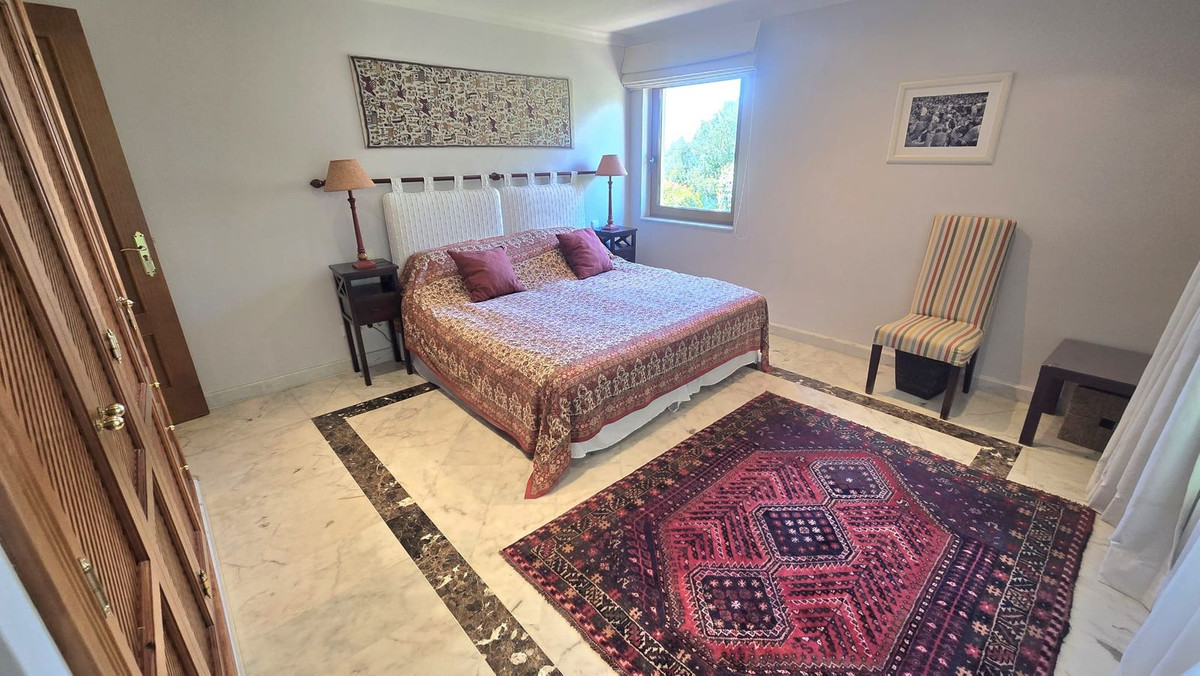 7 Bedroom Villa in Marbella - Photo 51