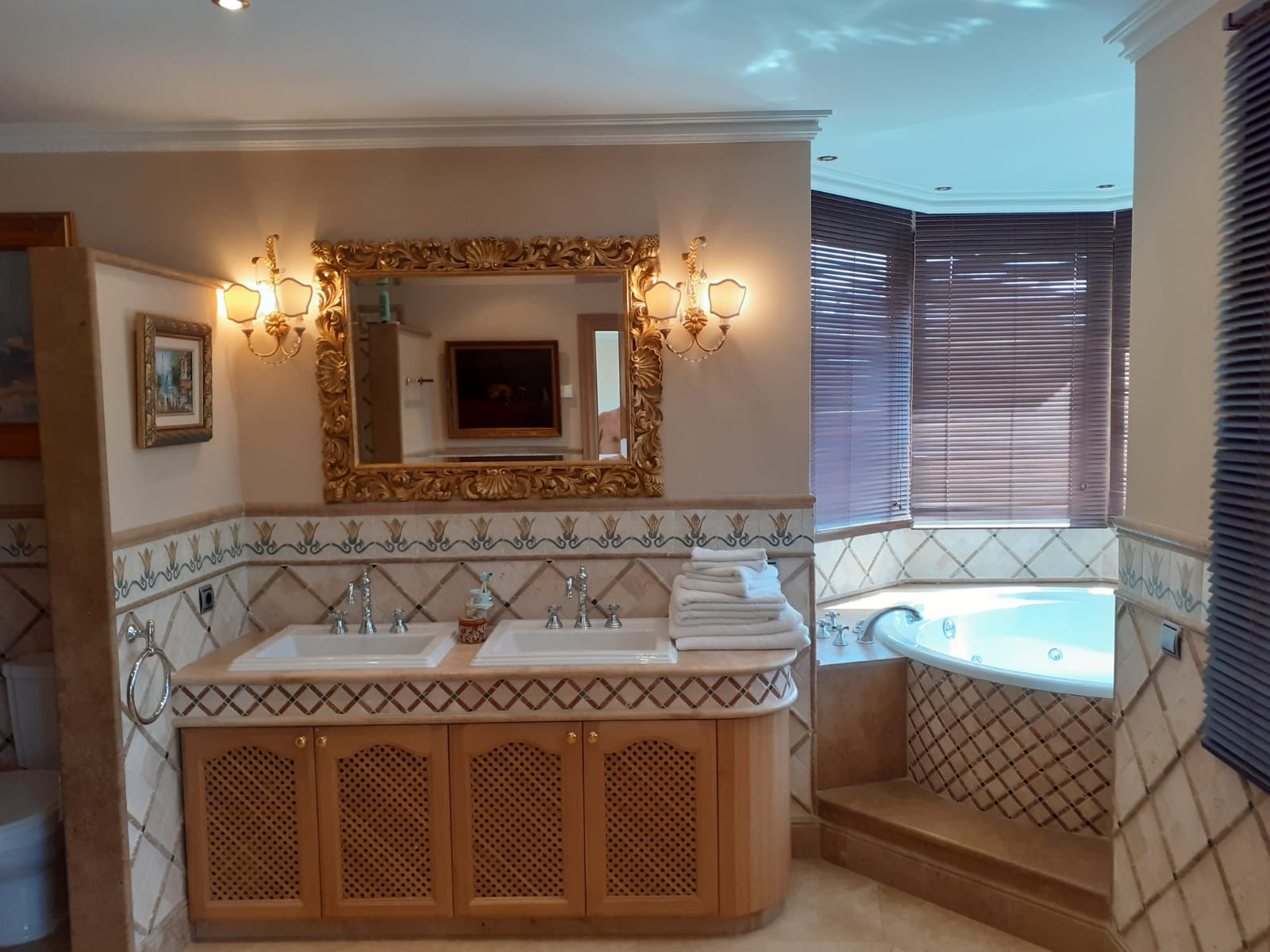 4 Bedroom Villa in Estepona - Foto 18