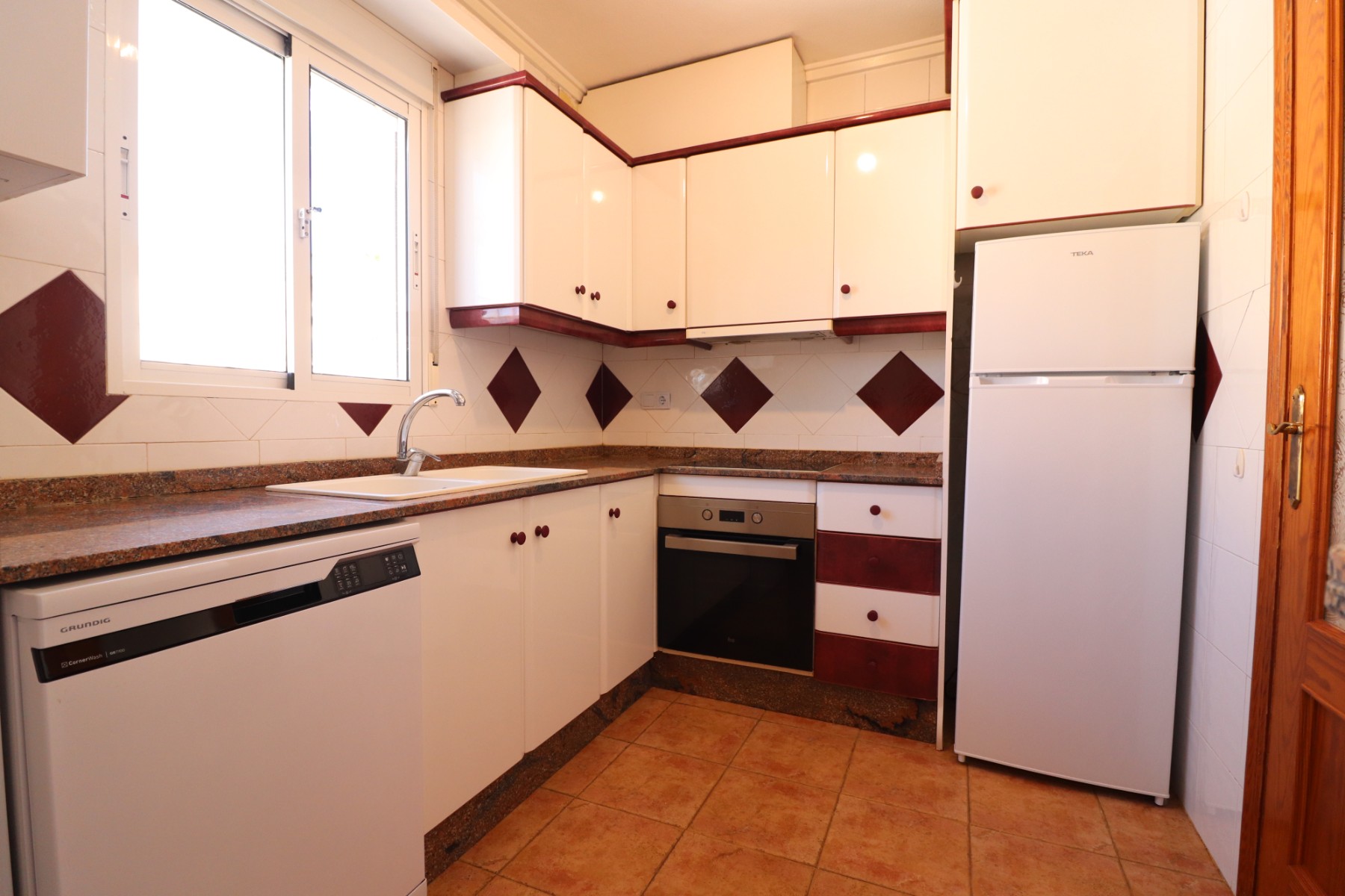 Moradia com 3 quartos com piscina em Alicante, Espanha – Foto 12