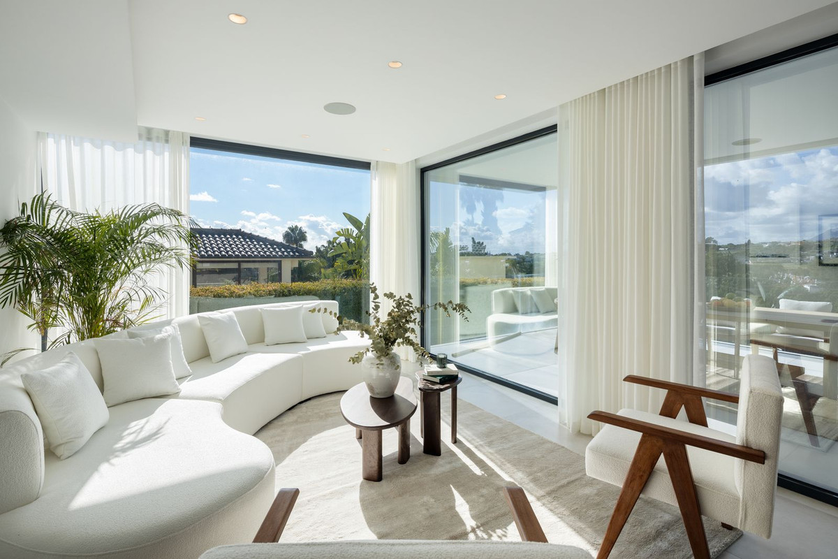 6 Bedroom Villa in Marbella - Foto 2