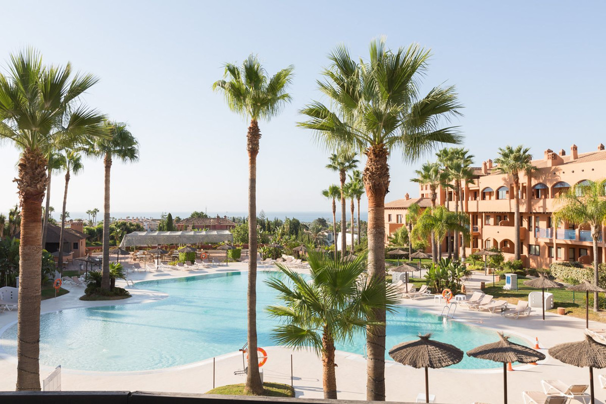 1 Bedroom Apartment in Estepona - Foto 10
