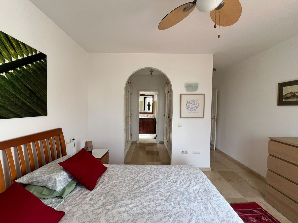 3 Bedroom Villa in La Alcaidesa - Photo 30