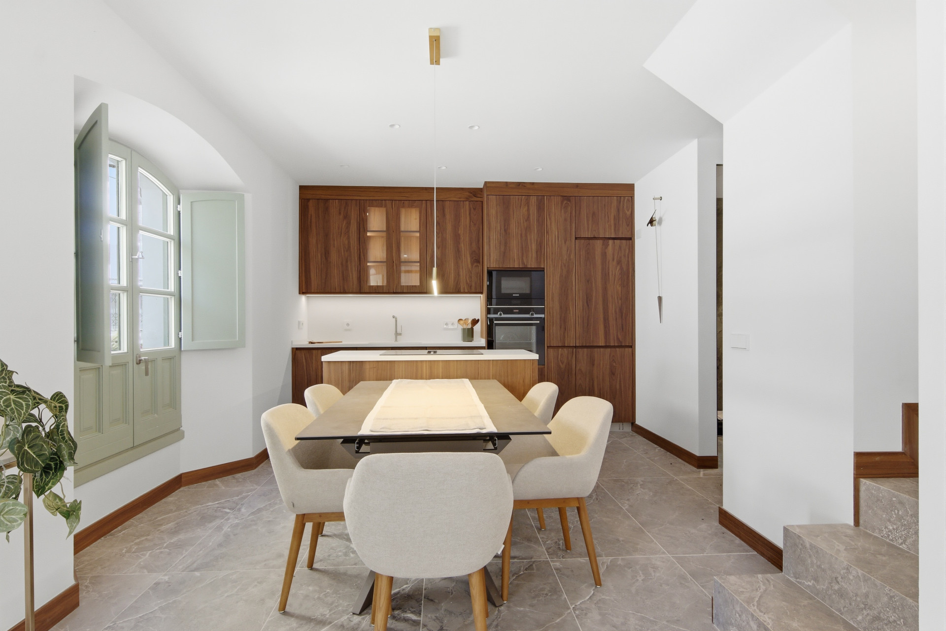 3 Bedroom Townhouse in Estepona - Photo 2