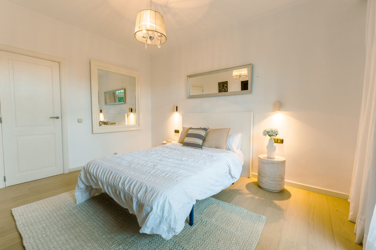 4 Bedroom Villa in Benahavís - Foto 41