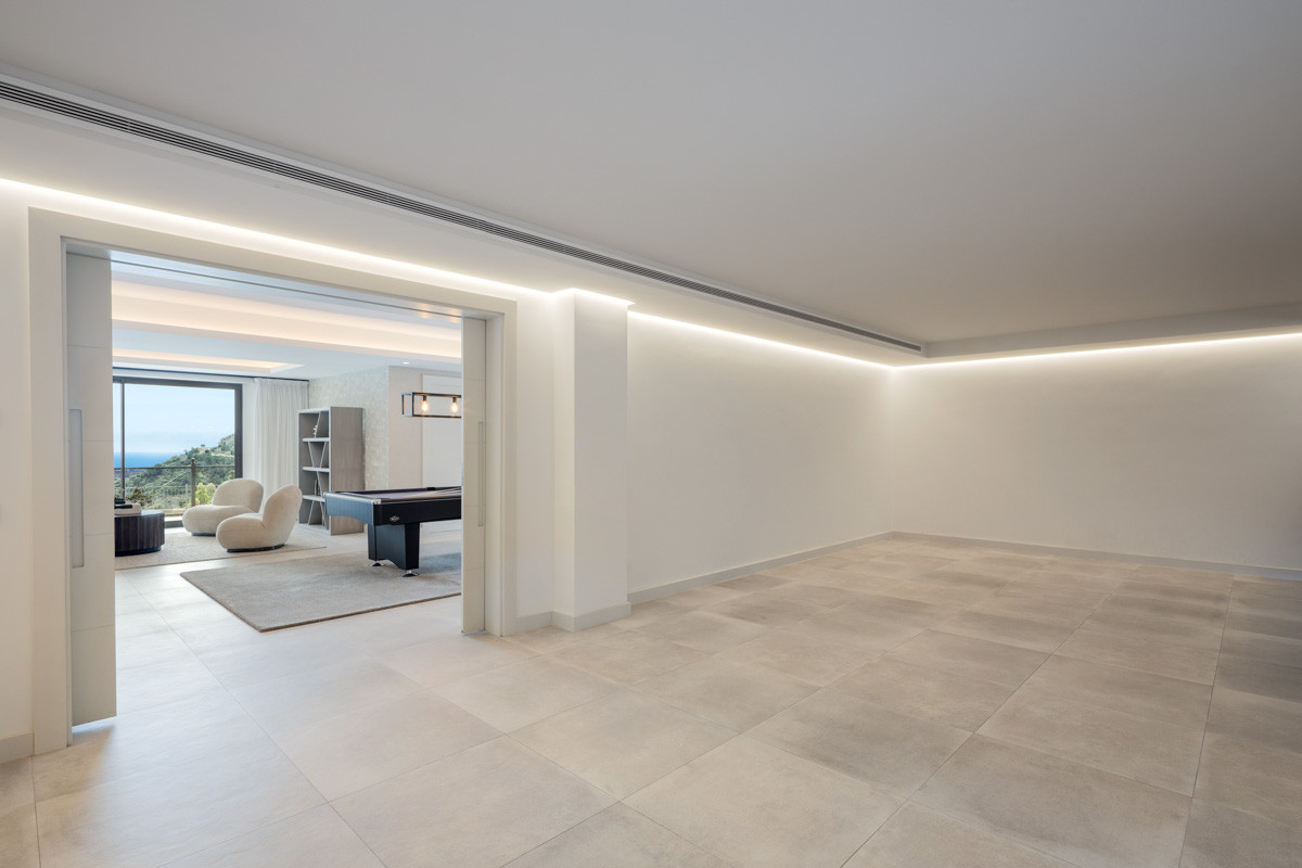 5 Bedroom Villa in Benahavís - Foto 16