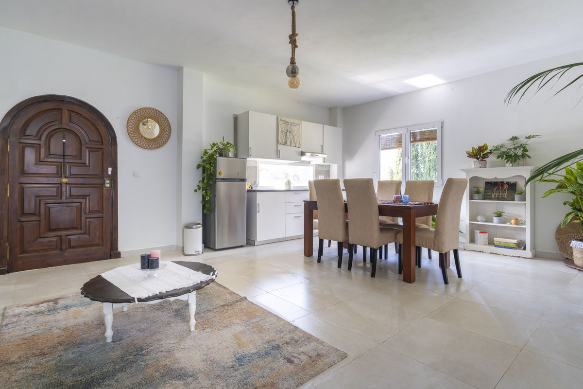 3 Bedroom Villa in Coín - Photo 6