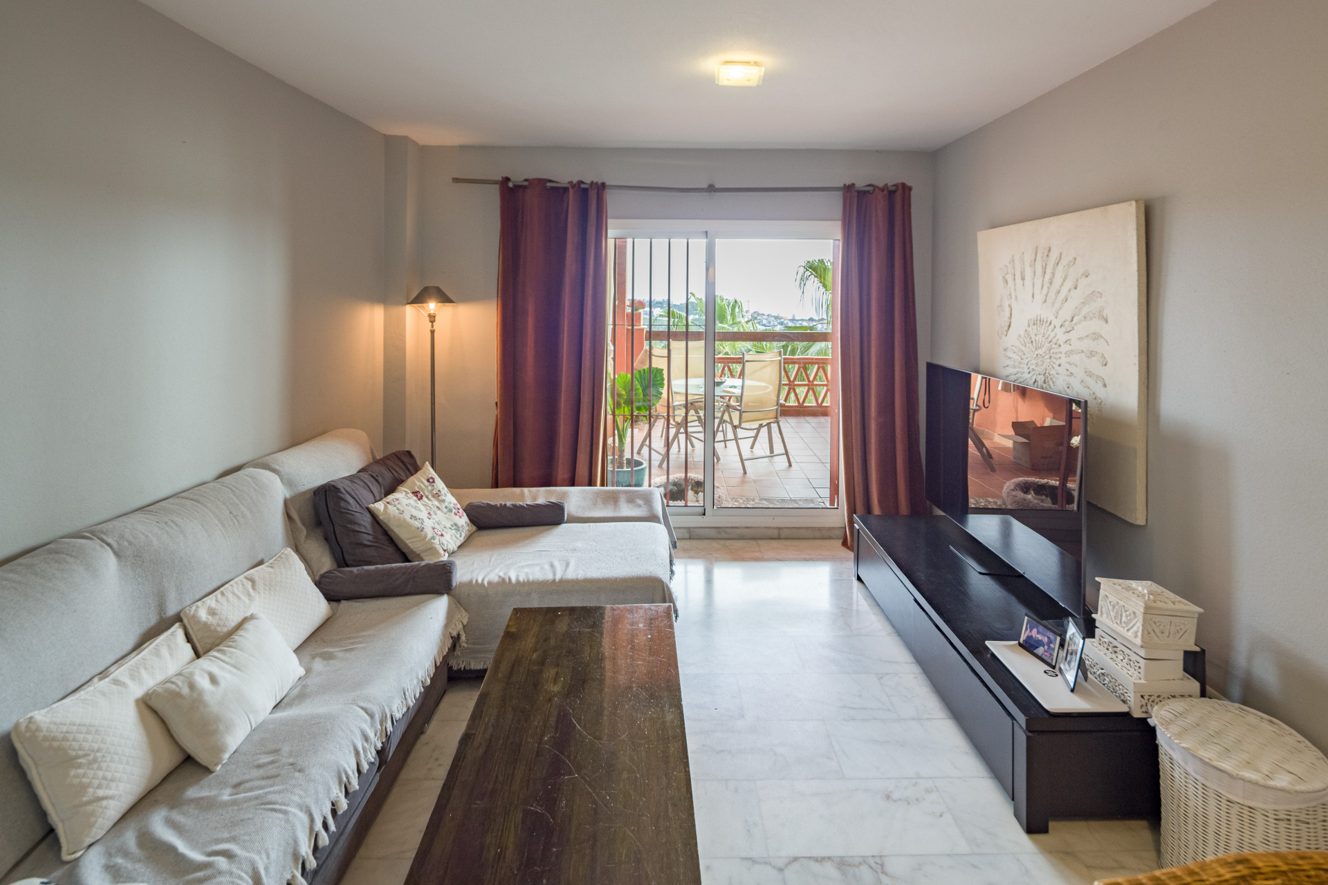 2 Bedroom Apartment in Marbella - Photo 11
