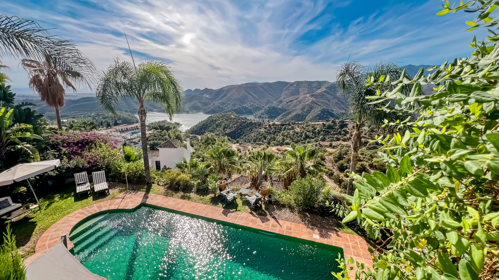 4 Bedroom Villa in Istán - Photo 9