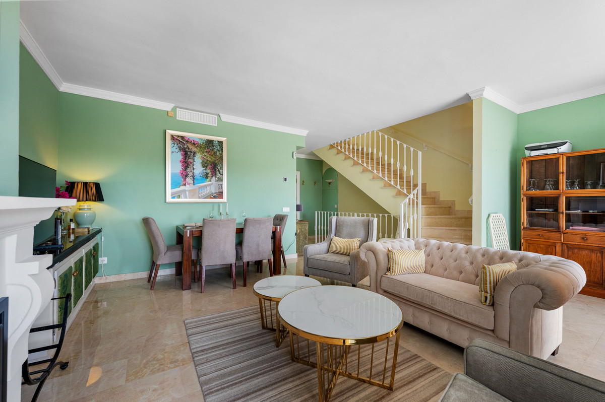 3 Bedroom Townhouse in Marbella - Photo 14