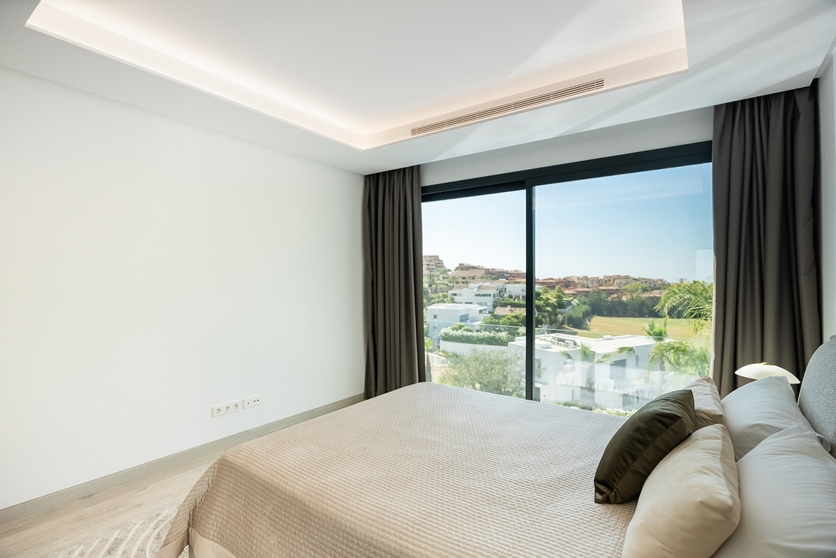 5 Bedroom Villa in Benahavís - Foto 12