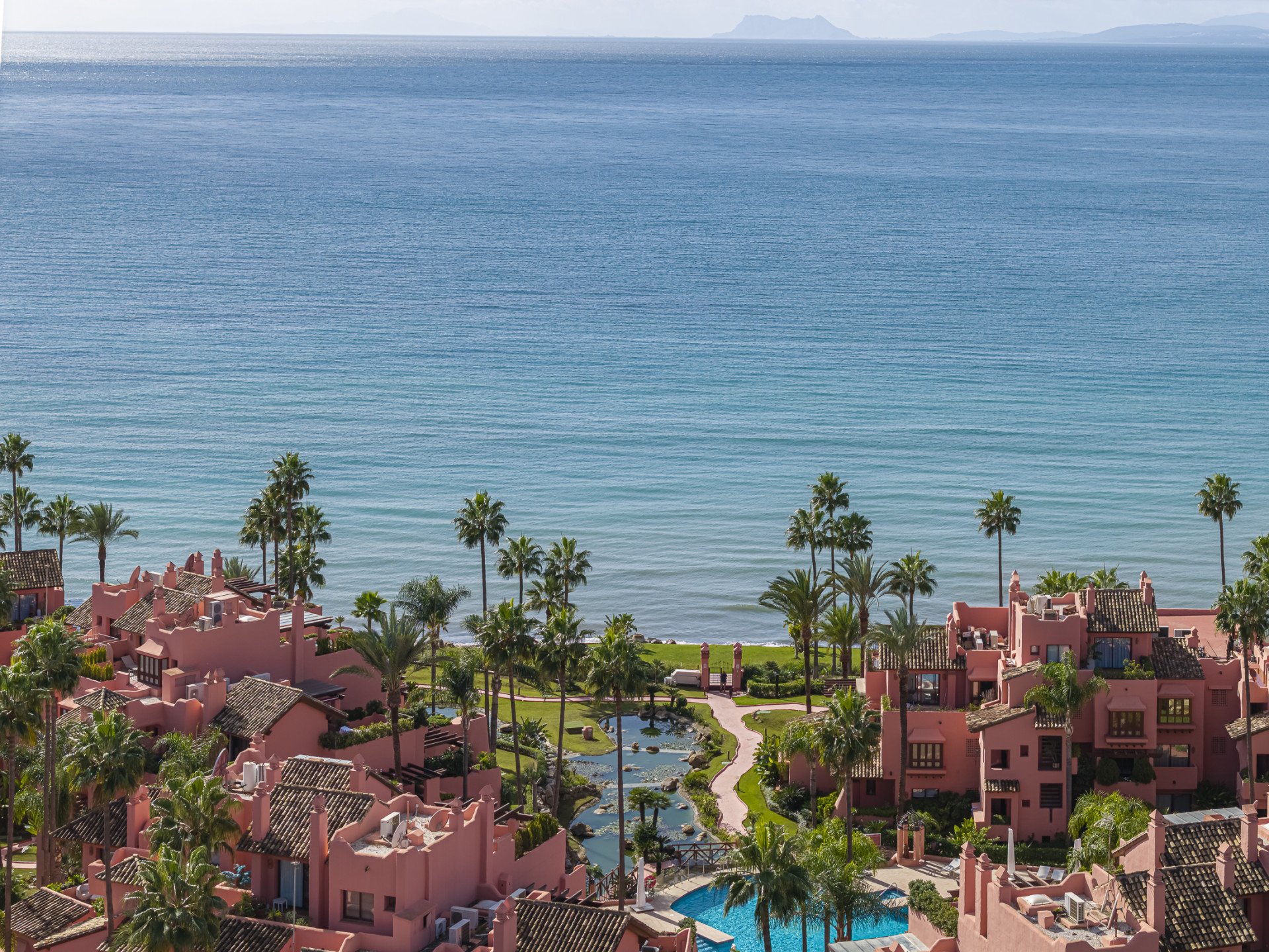 3 Bedroom Apartment in Estepona - Photo 23