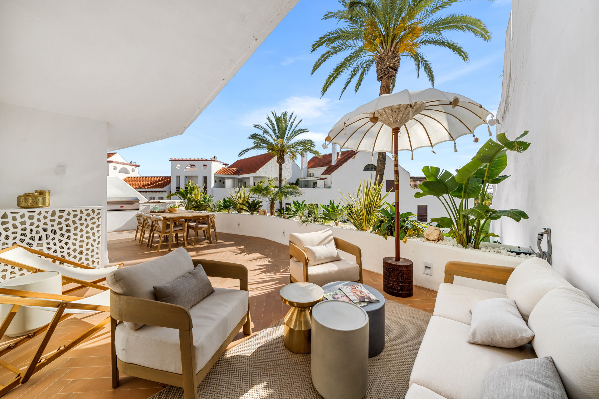 3 Bedroom Apartment in Marbella - Photo 6