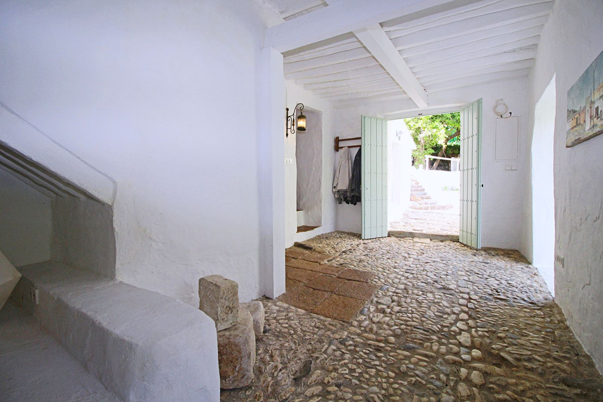 4 Bedroom Country house in Coín - Фото 15