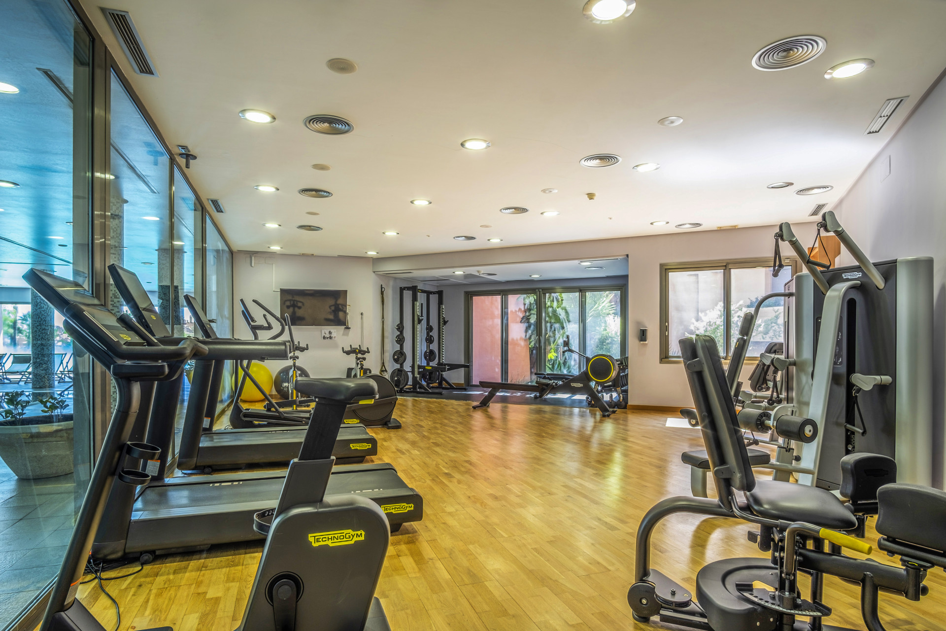 2 Bedroom Apartment in Marbella - Foto 2