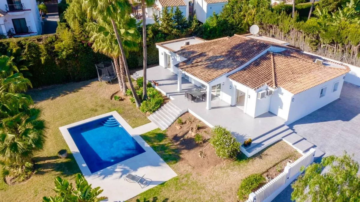 Villa in Atalaya