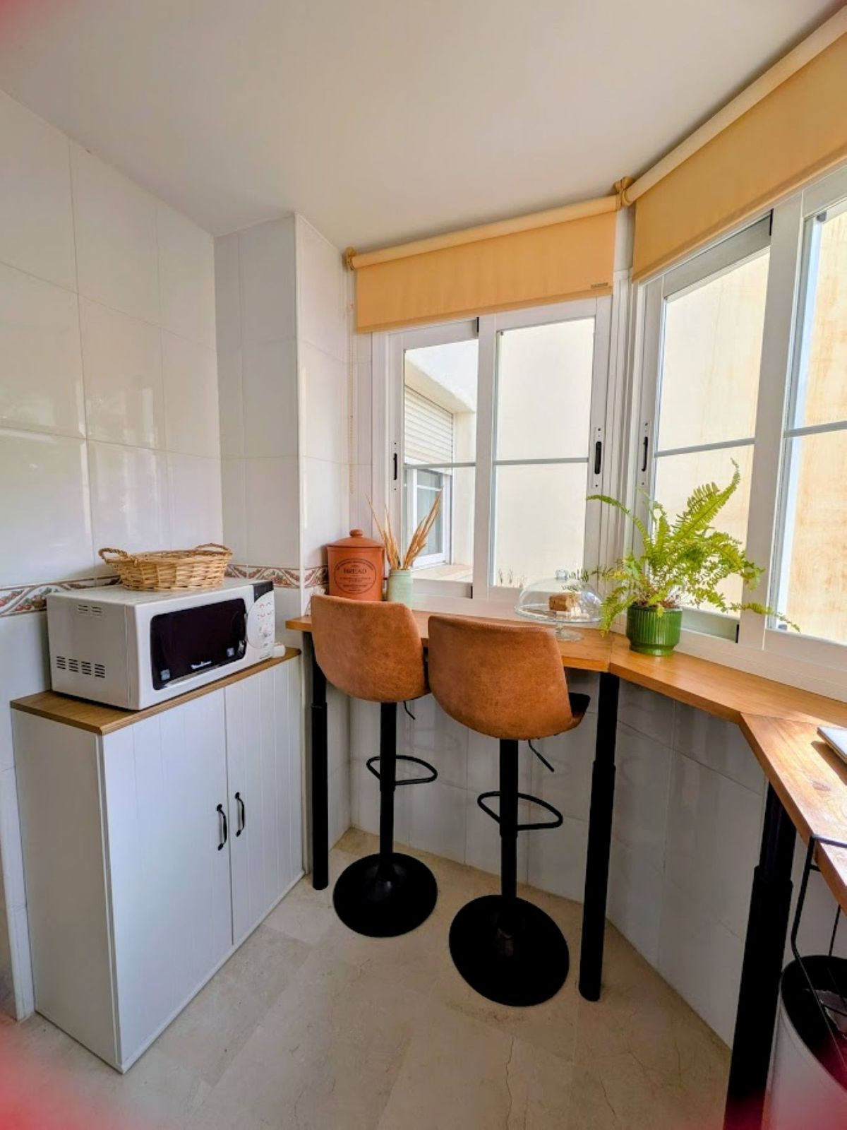 2 Bedroom Apartment in Benalmádena - Photo 8