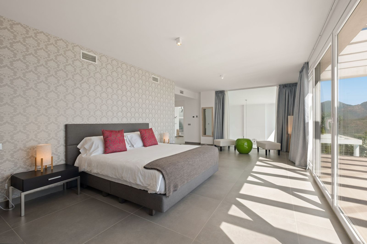 5 Bedroom Villa in Marbella - Foto 18