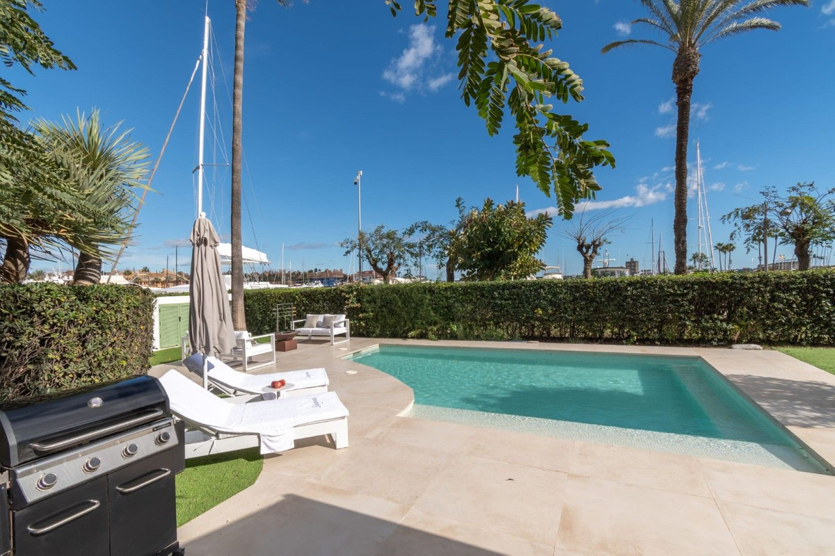 4 Bedroom Villa in Sotogrande - Photo 18