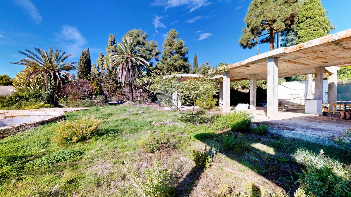 4,600 m² Plot in Marbella - Photo 5