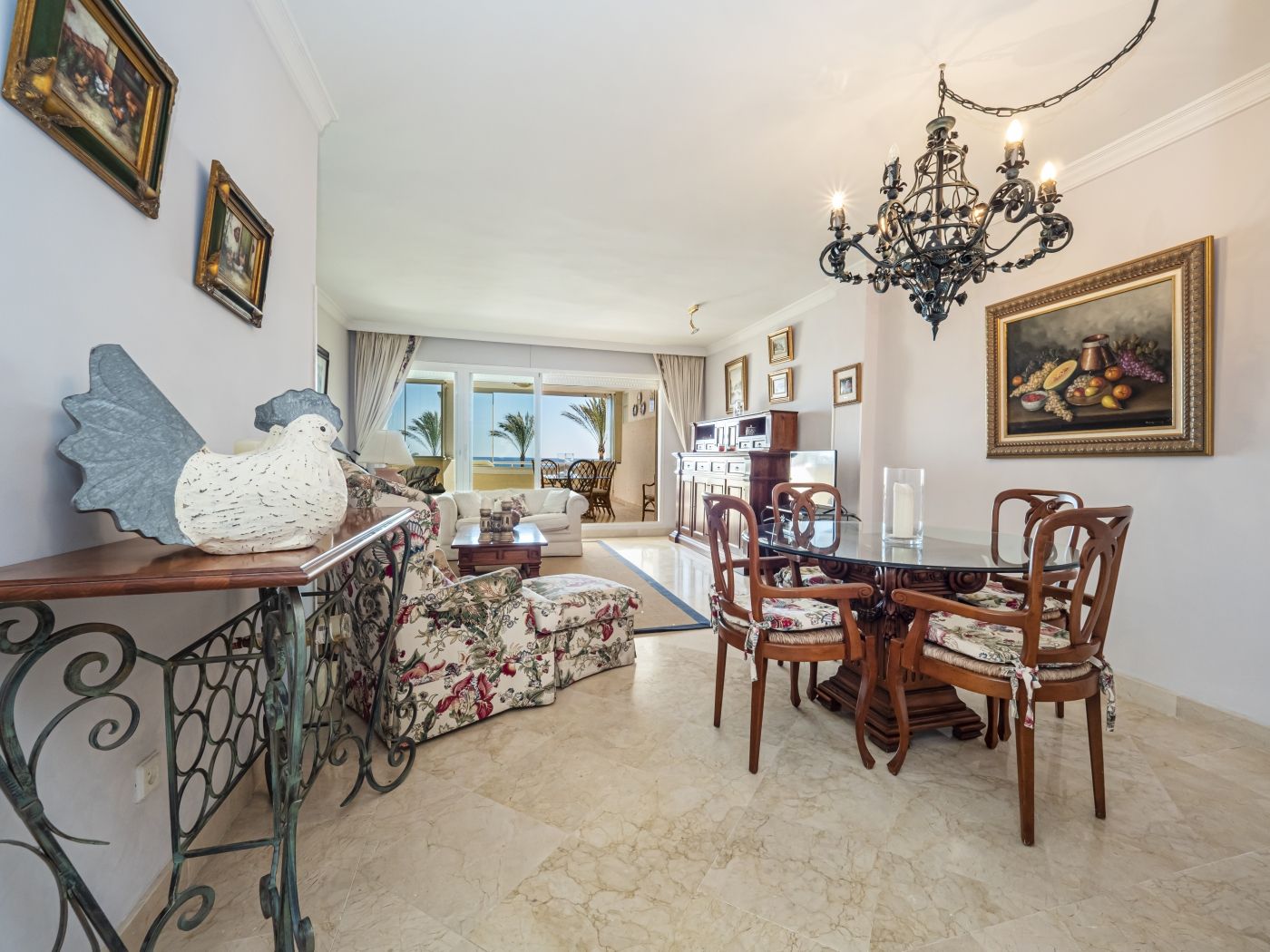 3 Bedroom Apartment in Marbella - Foto 3