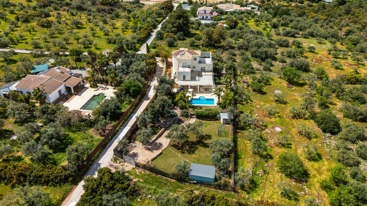 4 Bedroom Villa in Alhaurín el Grande - Фото 54