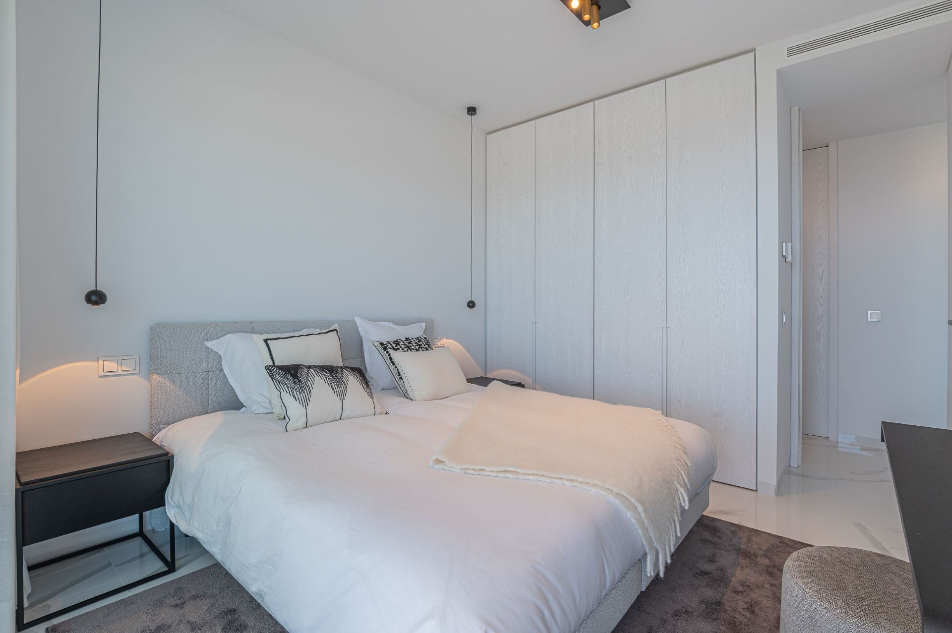 3 Bedroom Apartment in Benahavís - Photo 29