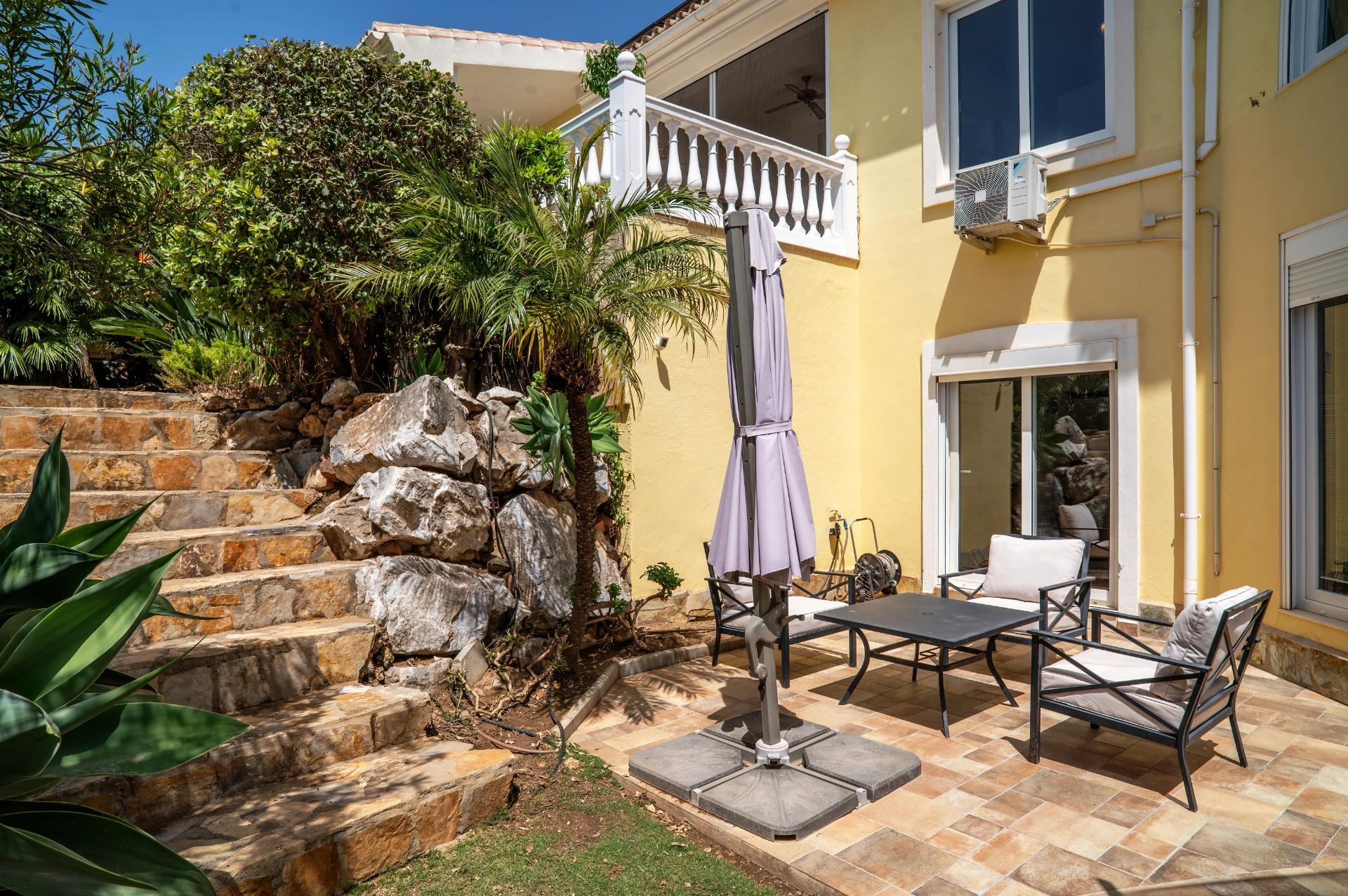 6 Bedroom Villa in Mijas - Photo 3