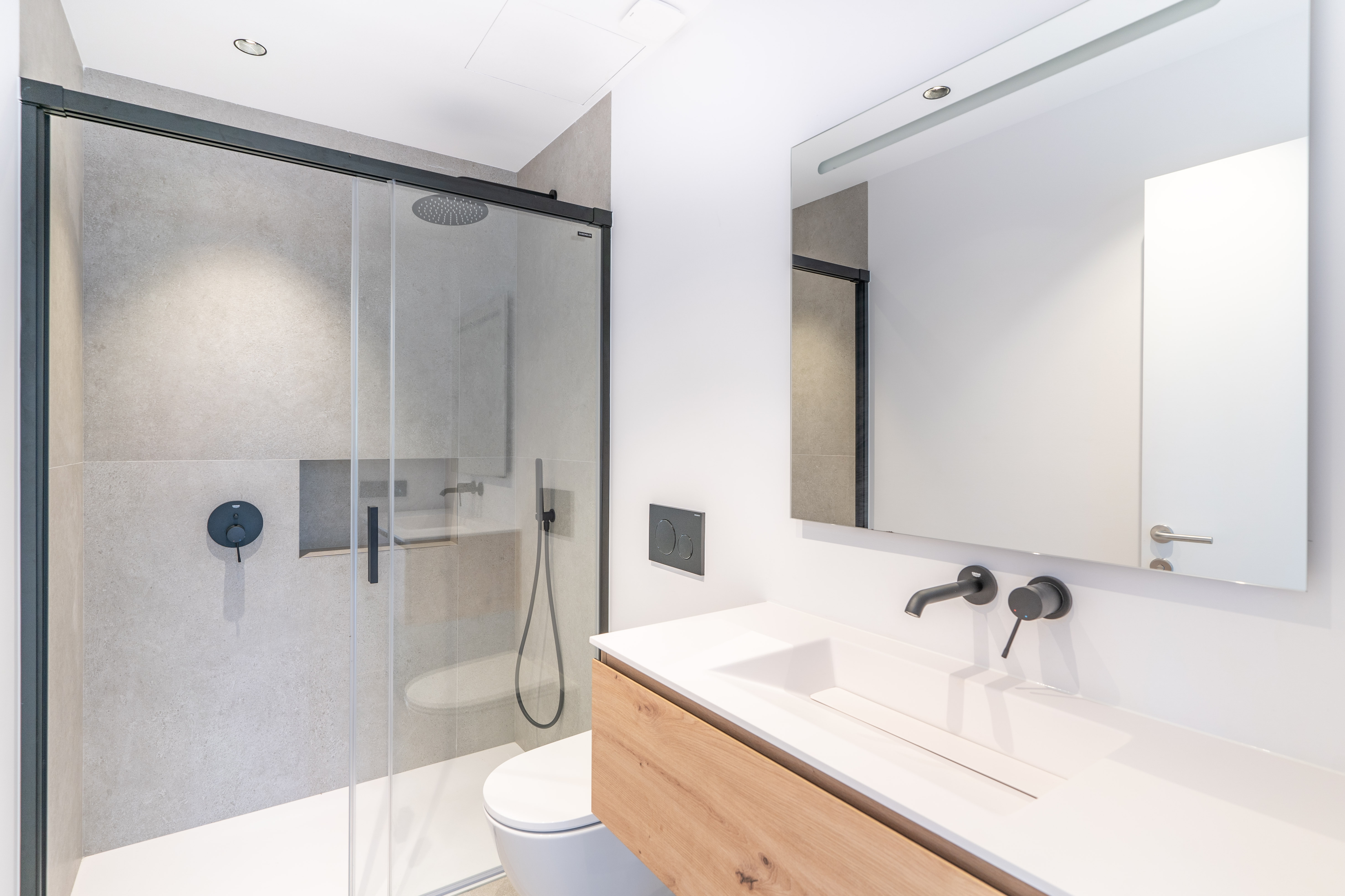 Chalet de 5 dormitorios con piscina en Baleares – Foto 21