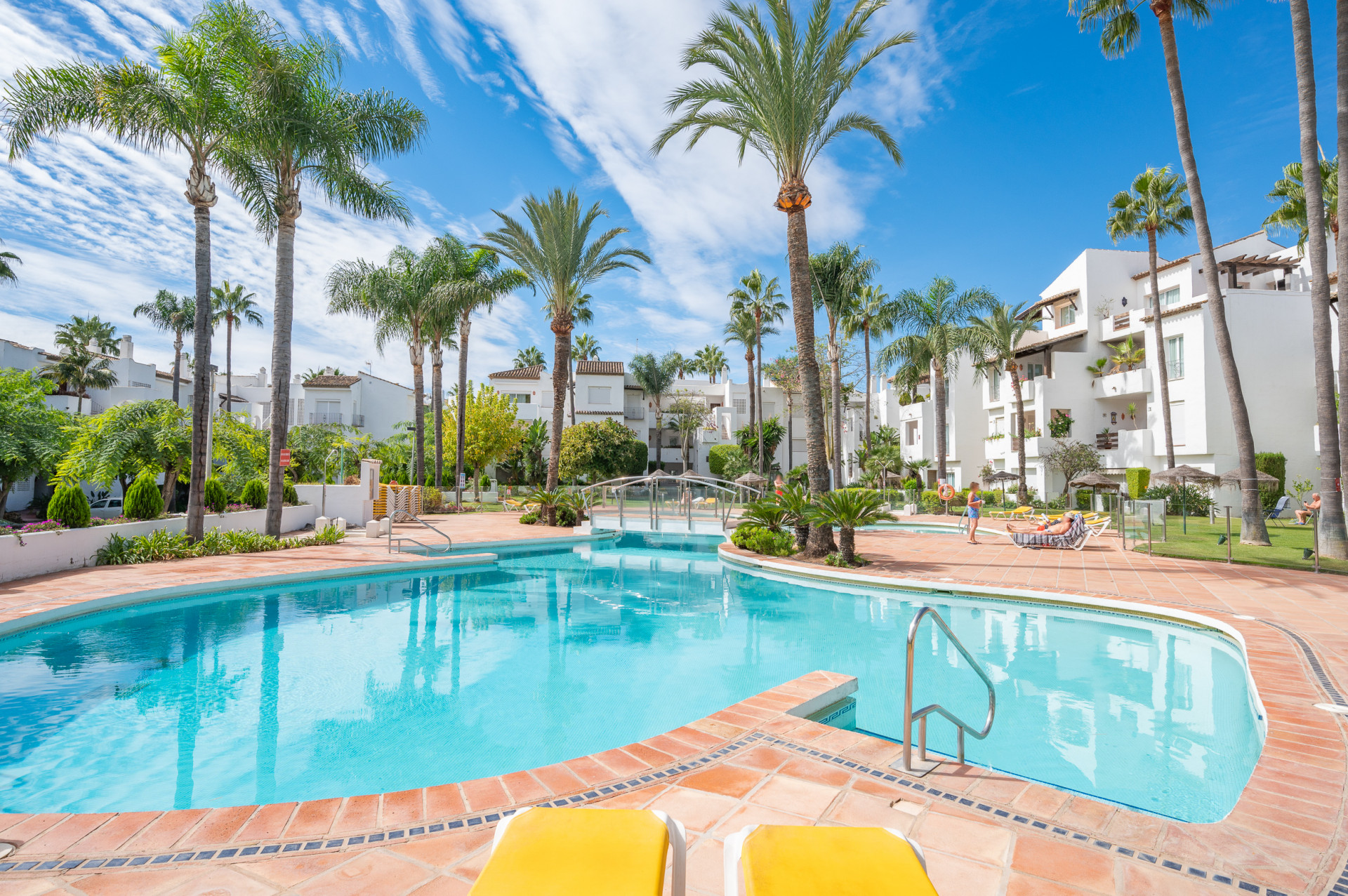 3 Bedroom Apartment in Estepona - Foto 5