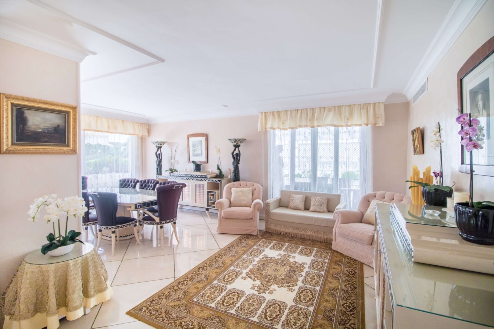 4 Bedroom Apartment in Marbella - Photo 9