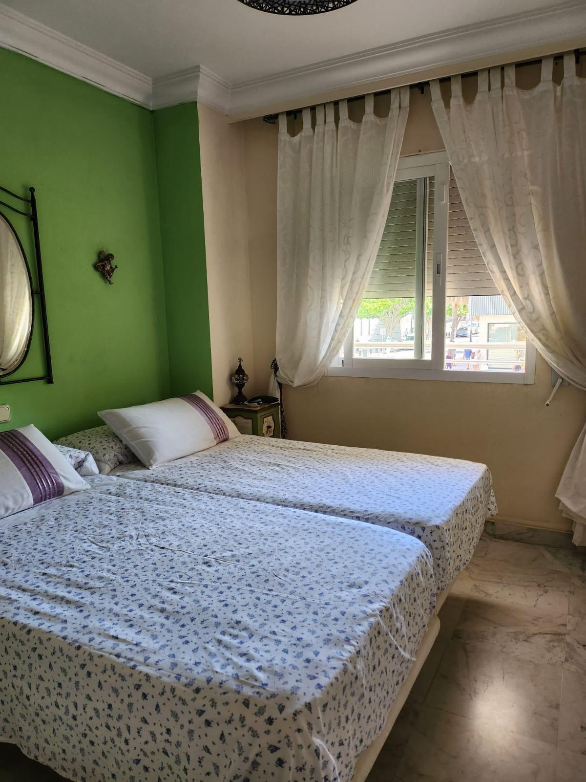 2 Bedroom Apartment in Marbella - Photo 13