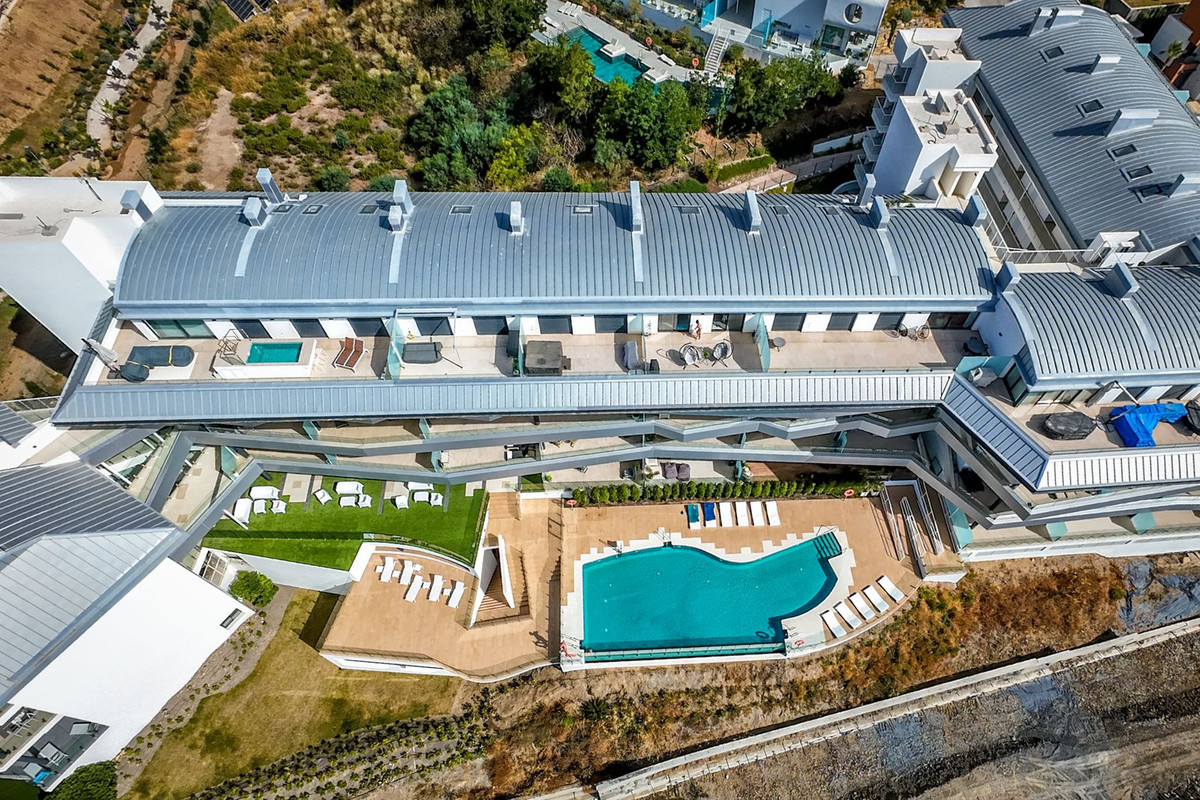 3 Bedroom Apartment in Fuengirola - Photo 48